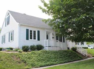 1303 32nd St, Rock Island, IL