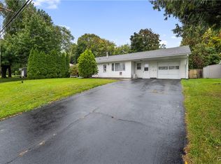 207 Butternut Dr, Syracuse, NY 13214