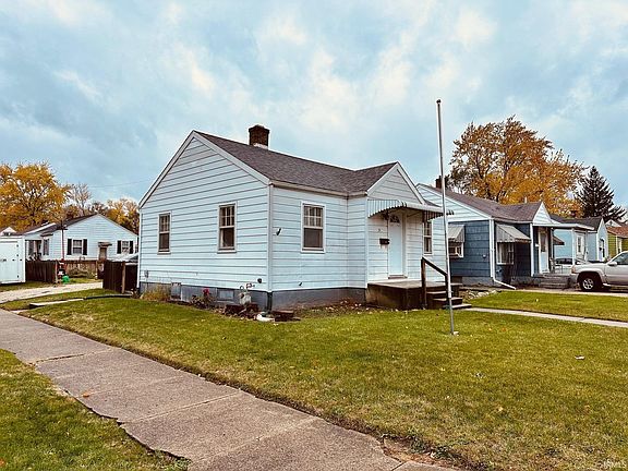 3rd image of 2802 Elwood Ave
