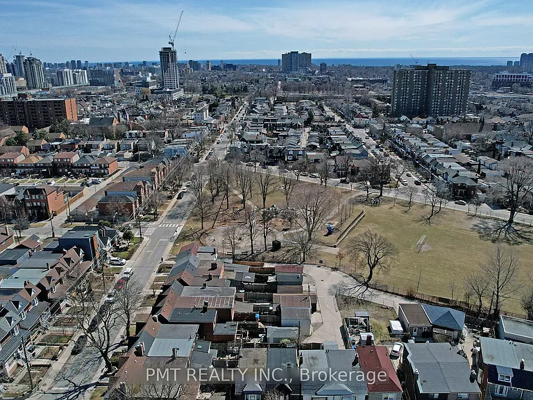 232 Laughton Ave #BASEMENT — Photo 12