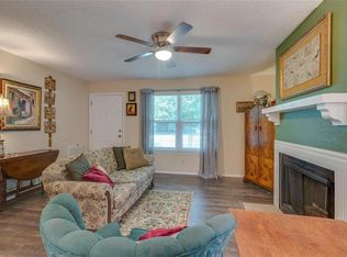 632 Ridgeline Dr, Hurst, TX 76053