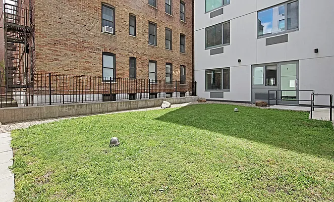 Rented by The Agency | media 11