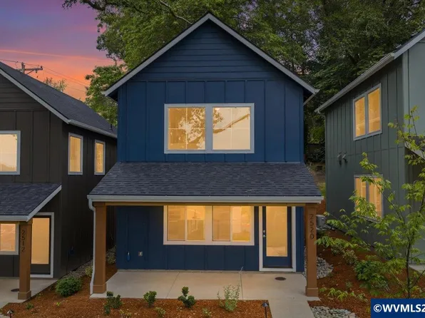 2520 Gilbert St SE, Salem, OR 97302