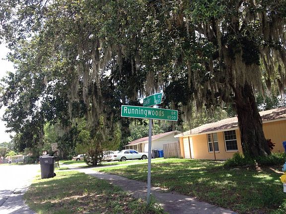 5th image of 6706 Runningwoods Dr