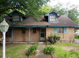 411 Hummingbird Ln, Houston, TX 77060