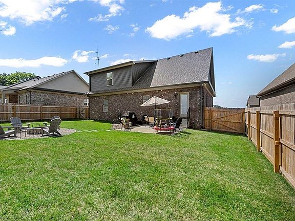 4th image of 3234 Shadbush Way