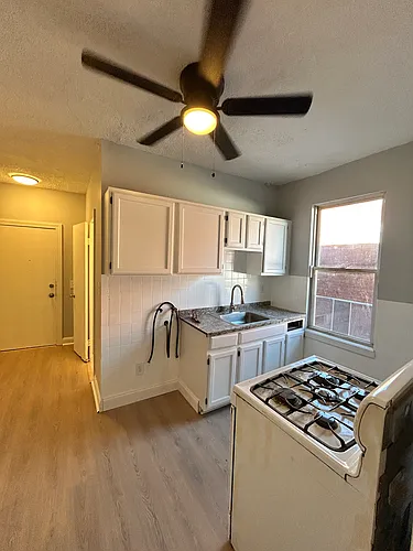 86 Hungerford St #1N Photo 1