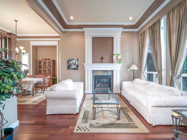 15959 110a Ave, Surrey, BC V4N 4Y2