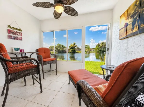 10346 NW 24th Pl APT 107, Sunrise, FL 33322