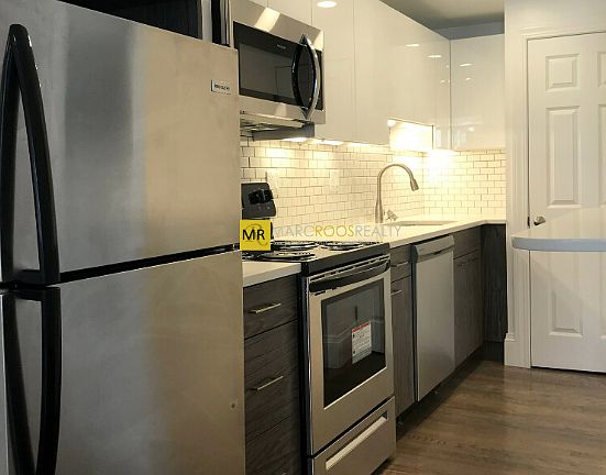 3rd image of 503 Beacon St APT 3