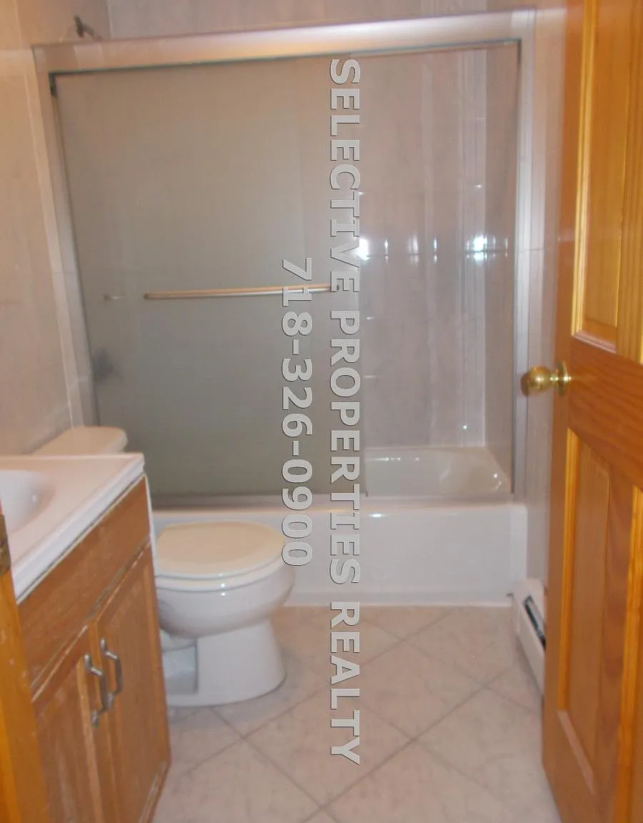 7112 66th Drive — Photo 4