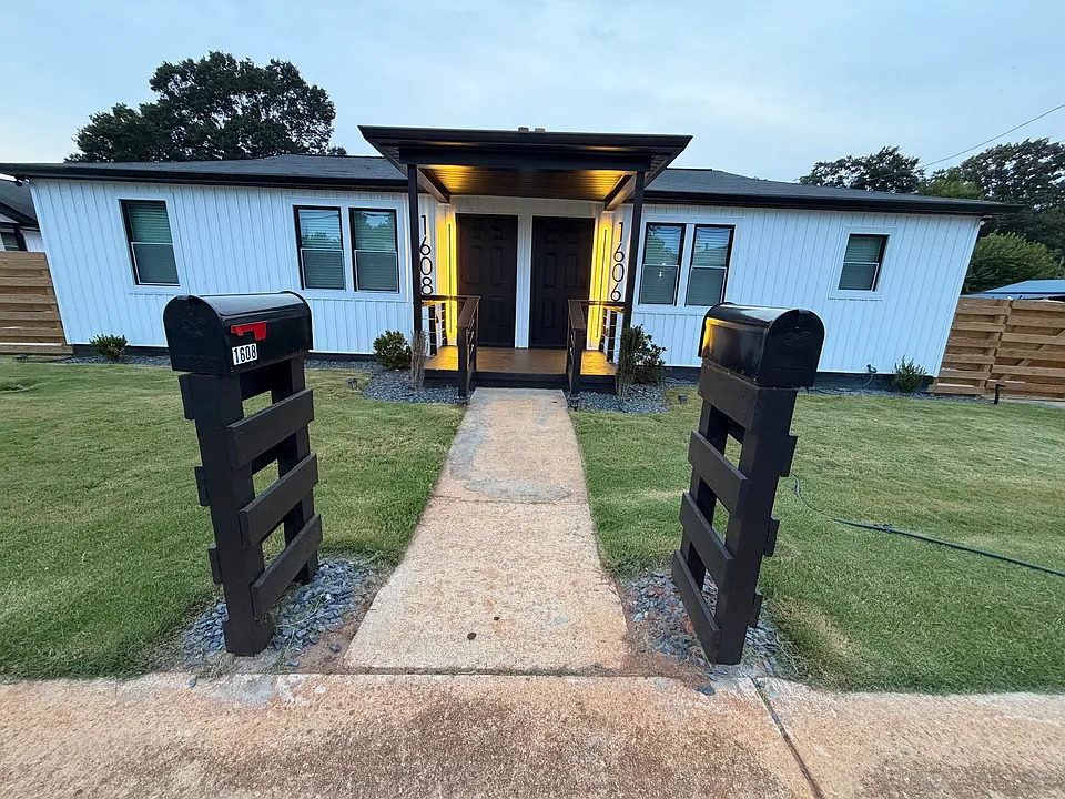 1606 W Blue Ridge Dr #1606