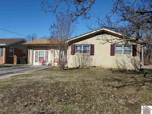 2221 Clay St, Paducah, KY 42001
