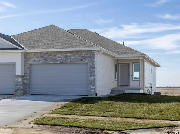 11706 S 125th St, Papillion, NE 68046