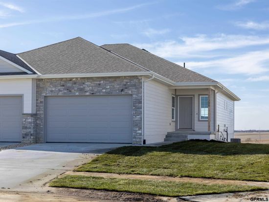 11706 S 125th St, Papillion, NE 68046