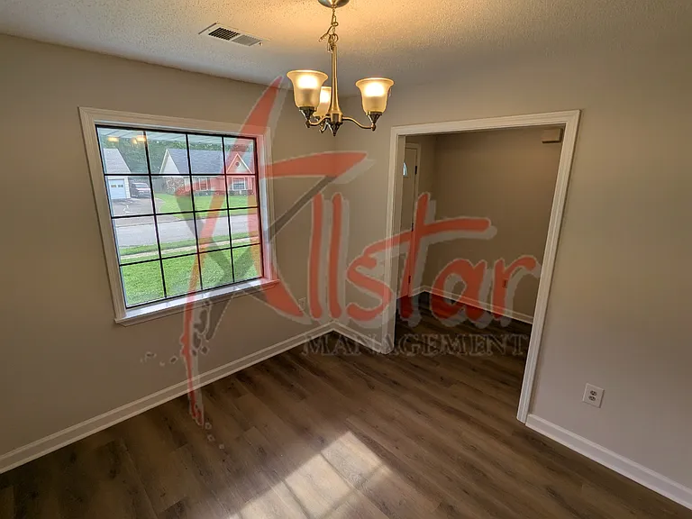 5640 Ingleside Dr — Photo 7