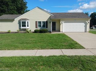 1951 Sandalwood Dr, Avon, OH