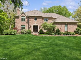 1617 Canterbury Ln, Glenview, IL