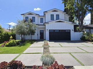 18026 Valley Vista Blvd, Encino, CA 91316