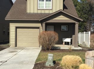 2793 SW Indian Ave, Redmond, OR 97756