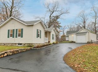31 Pinehurst Ave, Billerica, MA 01821
