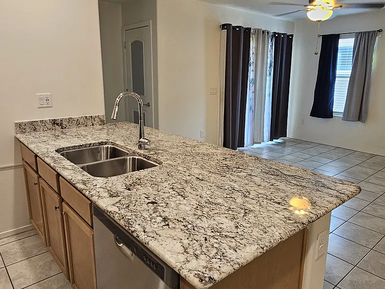 8763 E Pebble Stone Ln — Photo 6