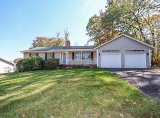 35 Foch St, Goffstown, NH 03045