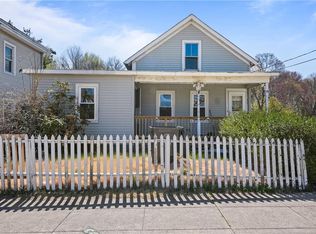 29 Mill St, West Warwick, RI 02893