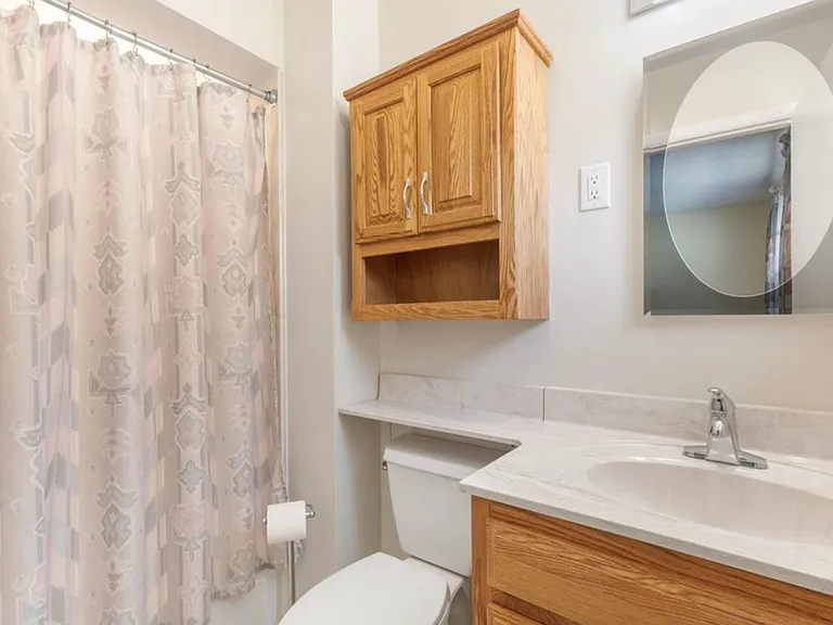 3112 Riviera Pl NE — Photo 15