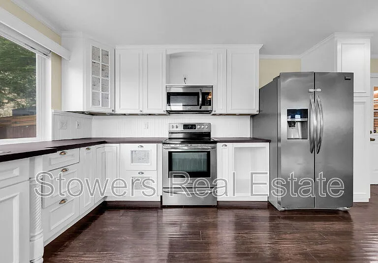 25551 Maitland Dr — Photo 15