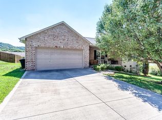 7017 Wrens Creek Ln, Knoxville, TN 37918