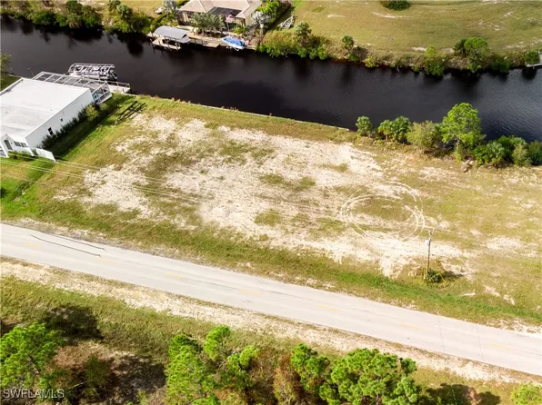 3252 Old Burnt Store Rd N, Cape Coral, FL 33993