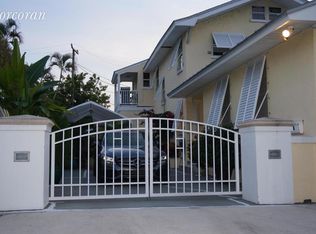 420 Sunset Rd, West Palm Beach, FL 33401