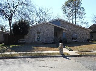 2910 Lancer Ln, Garland, TX 75044