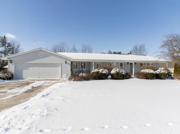 418 Joe Martin Rd, Lowell, IN 46356