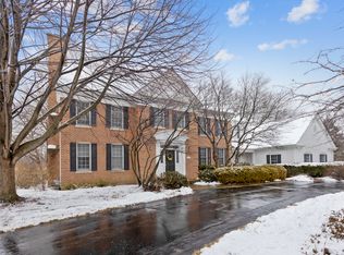 27026 W Coventry Ct, Lake Barrington, IL 60010