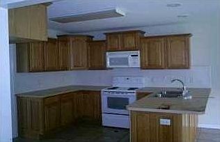 2nd image of 709 SW Maidstone Ave