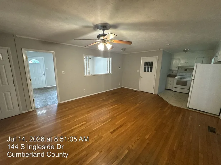 144 S Ingleside Dr — Photo 7