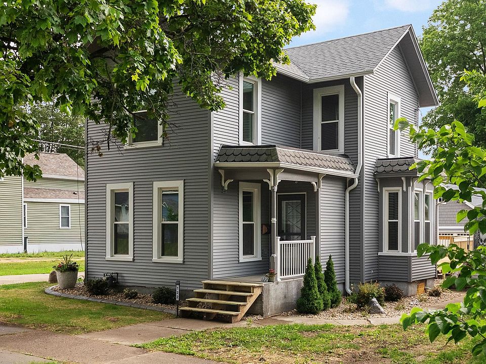 1st image of 122 S 1st St