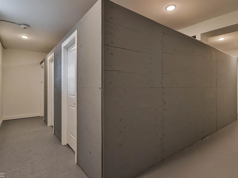 1503 Main St #J — Photo 18