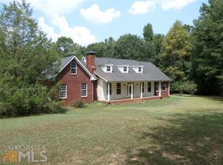 85 Buck Trl, Social Circle, GA 30025