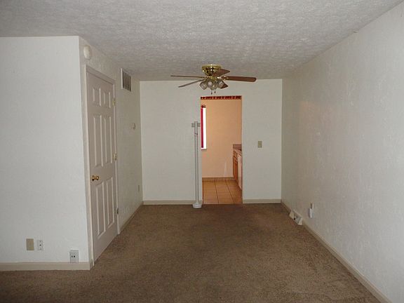 3rd image of 23823 Banbury Cir APT 3