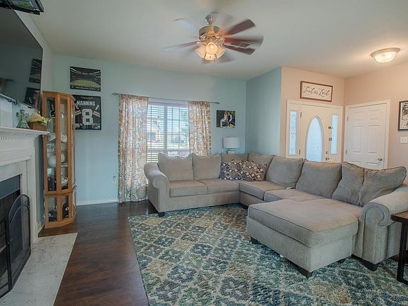 3rd image of 18324 Tarabrooke Dr