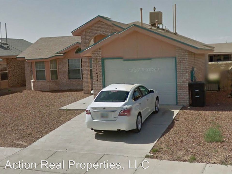 2nd image of 14424 Desierto Bueno Ave