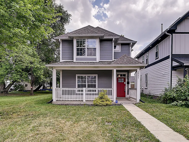 2221 Bellefontaine St — Photo 1