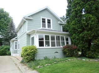 233 N Magnolia Ave, Lansing, MI 48912