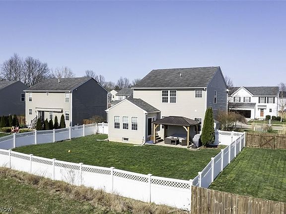 3rd image of 8763 Ashton Pl