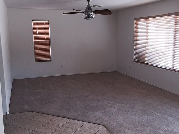 4th image of 15346 W Laurel Ln