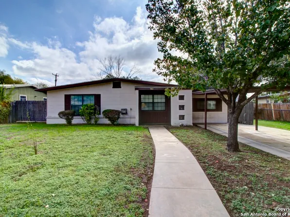 202 Northgate Dr, San Antonio, TX 78218