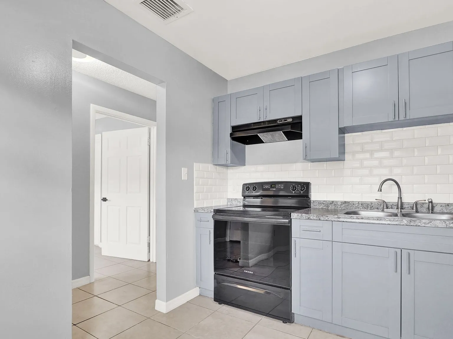Louisiana Apartments — Photo 4